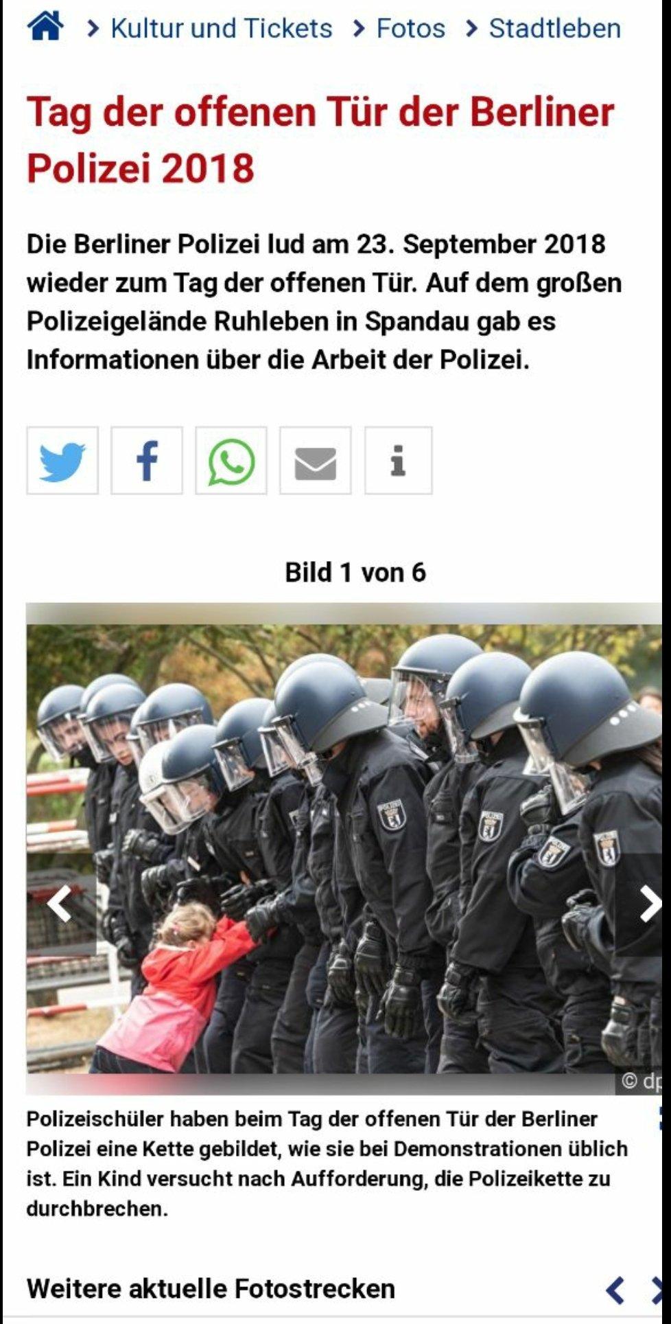 Polizeischüler und Mädchen