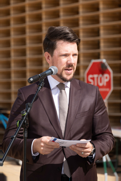 2_2024_verkehrsschilder_gerechtigkeit_20240925_0011