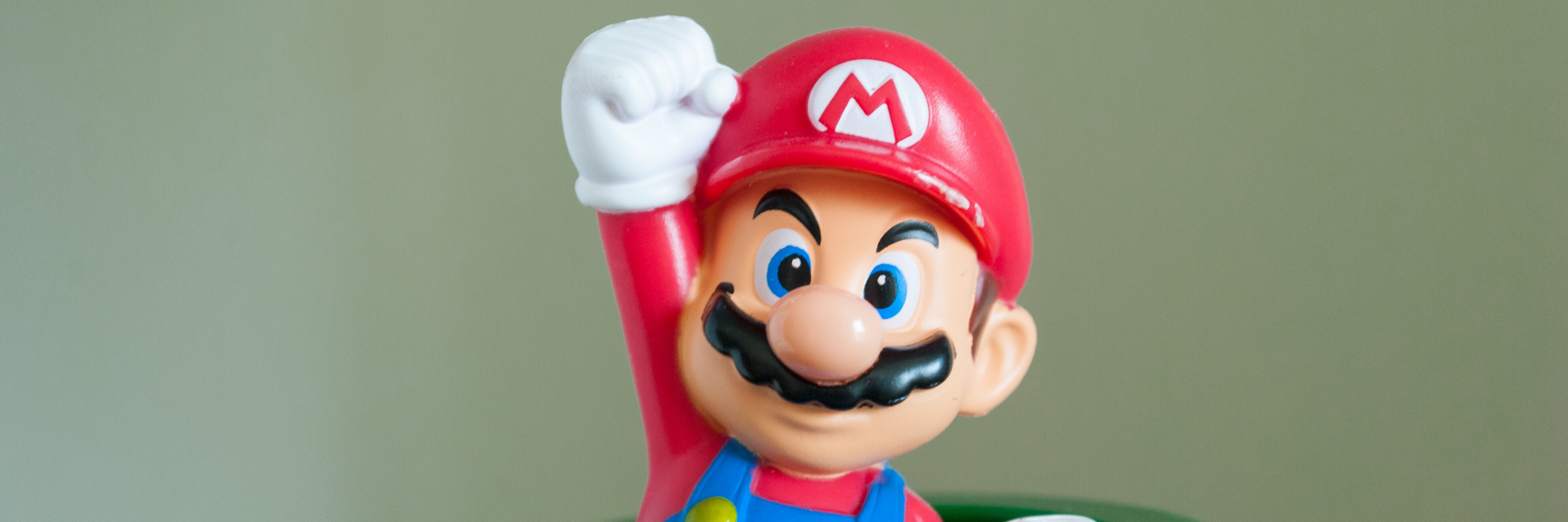 gaming header