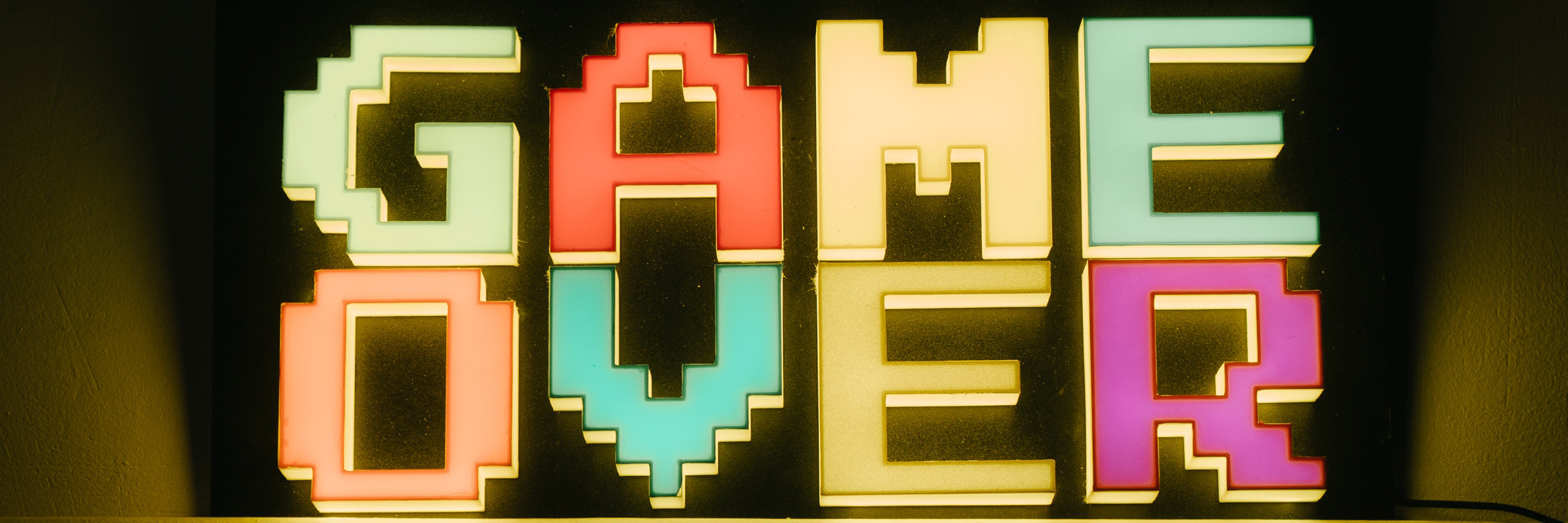 Header Game Over