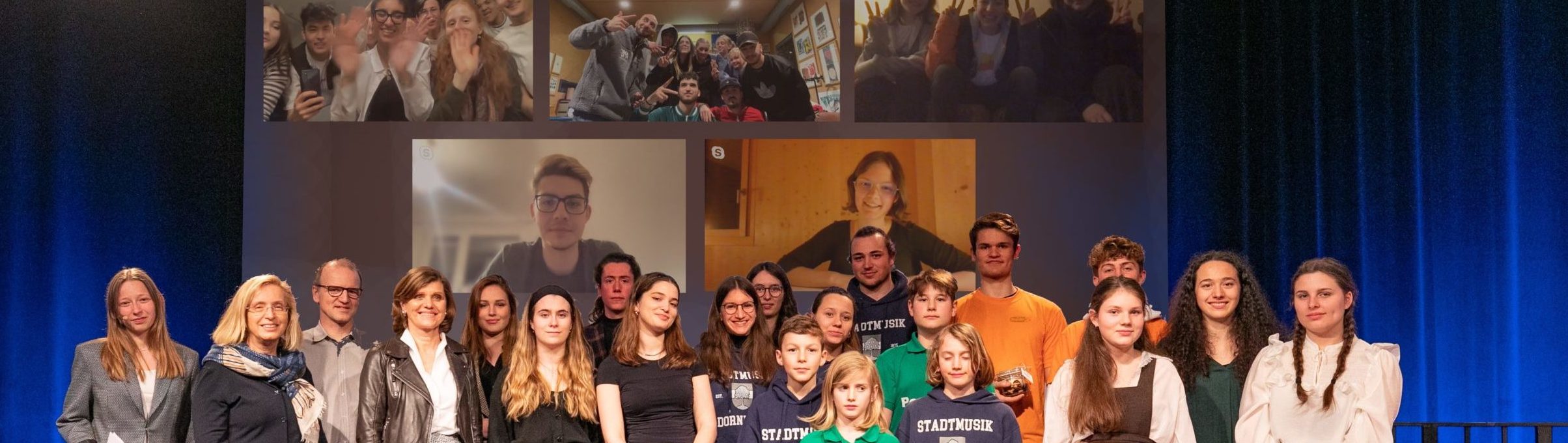 Gruppenbild gesamt